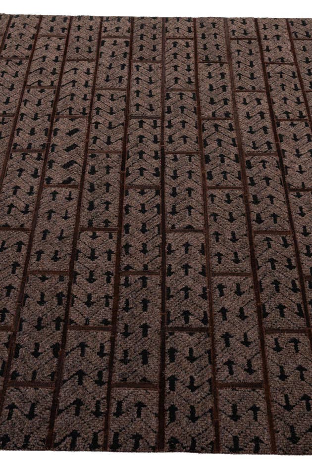 Detail image of 5' x 7' 8 Cowhide - Patchwork Rug