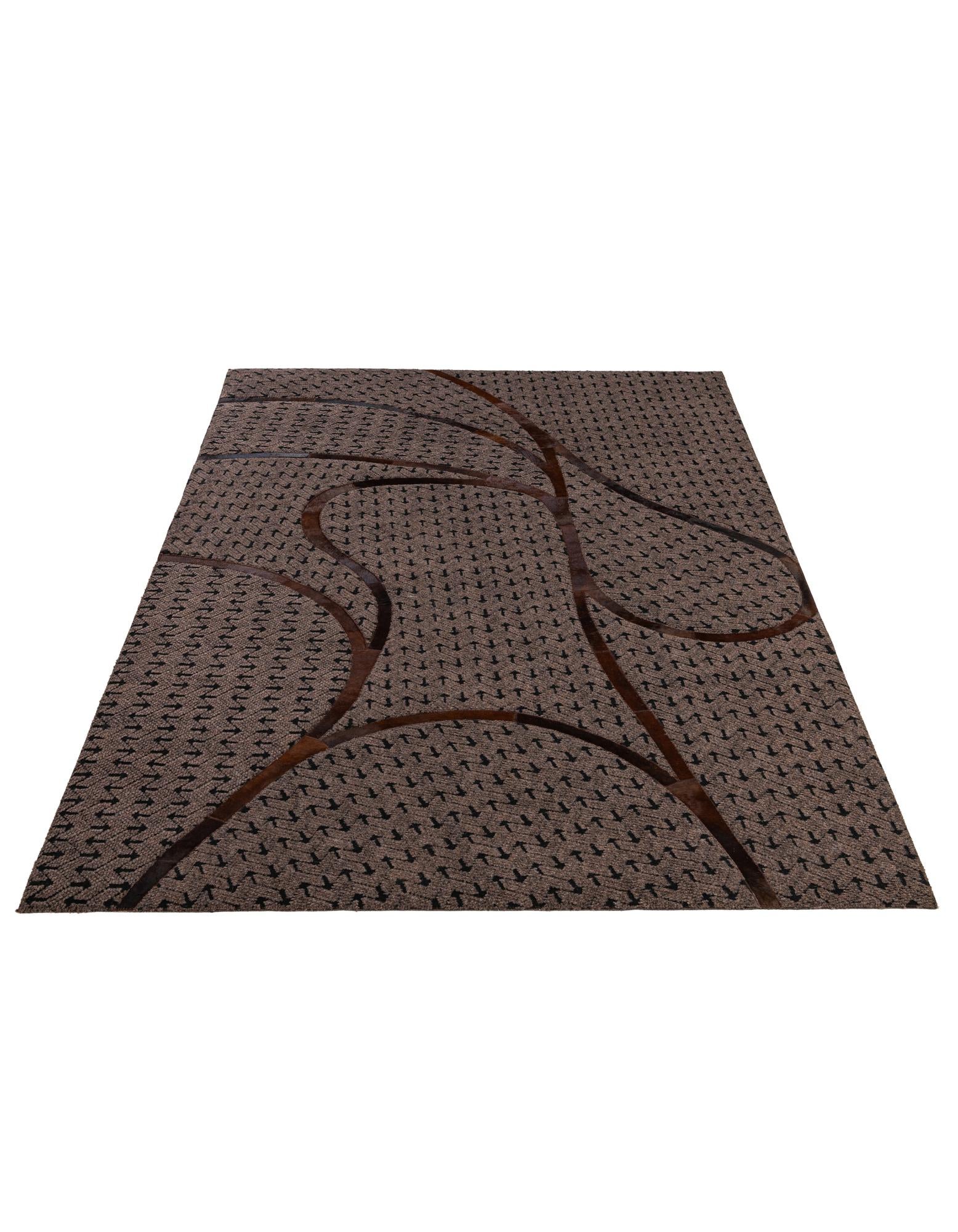 5' x 7' 11 Cowhide - Patchwork Rug