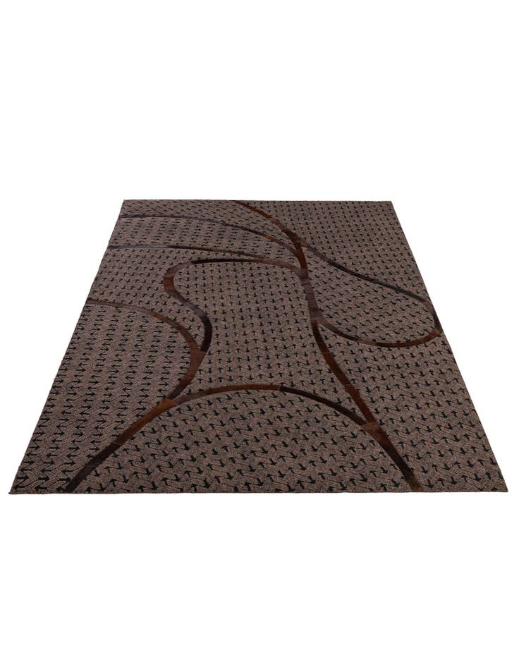 Detail image of 5' x 7' 11 Cowhide - Patchwork Rug