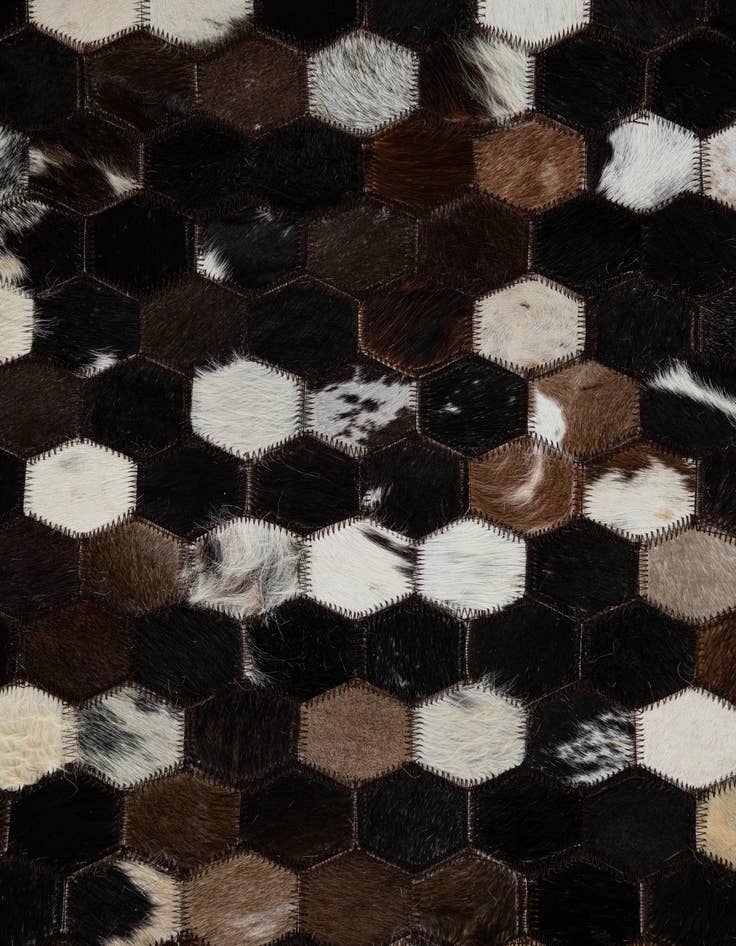 Detail image of 5' x 7' 10 Cowhide Leather Rug