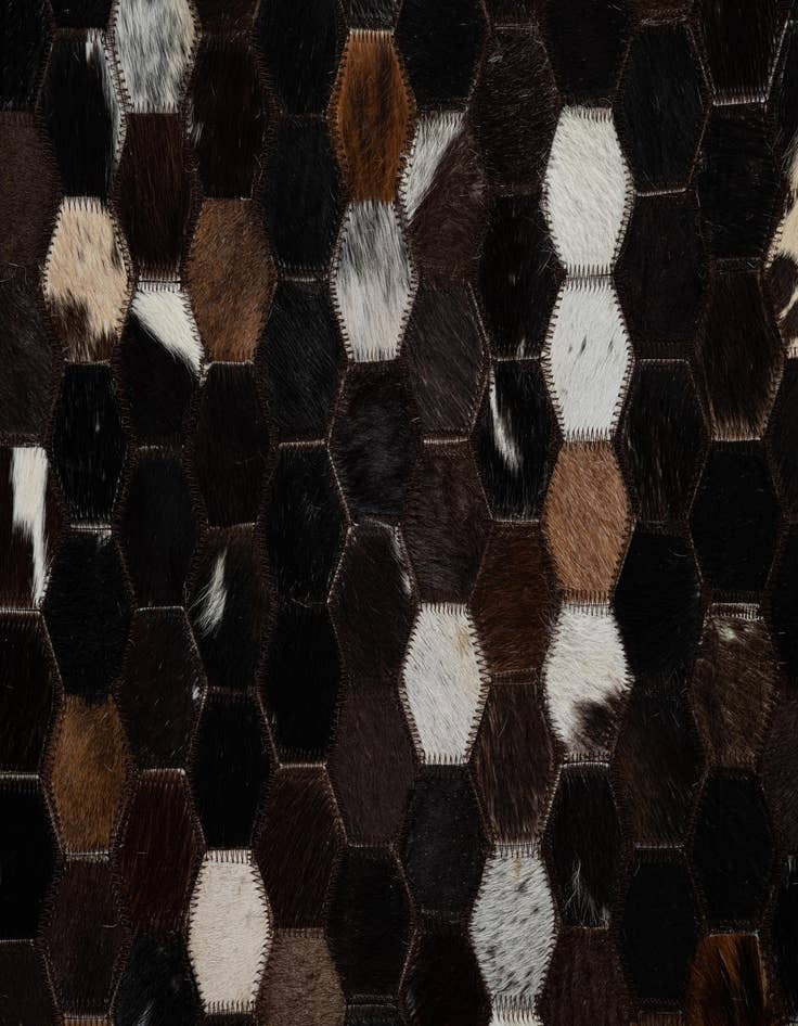 Detail image of 5' x 7' 10 Cowhide Leather Rug