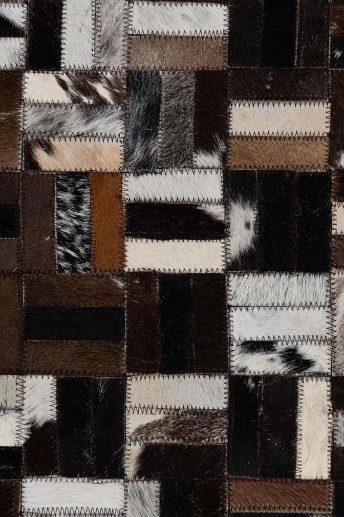 2' x 3' Cowhide Leather Rug