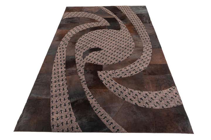 5' x 8' Cowhide Leather Rug