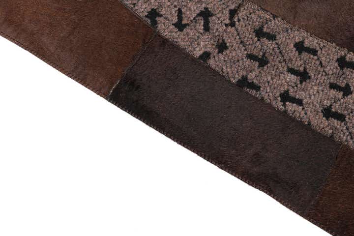 5' x 8' Cowhide Leather Rug
