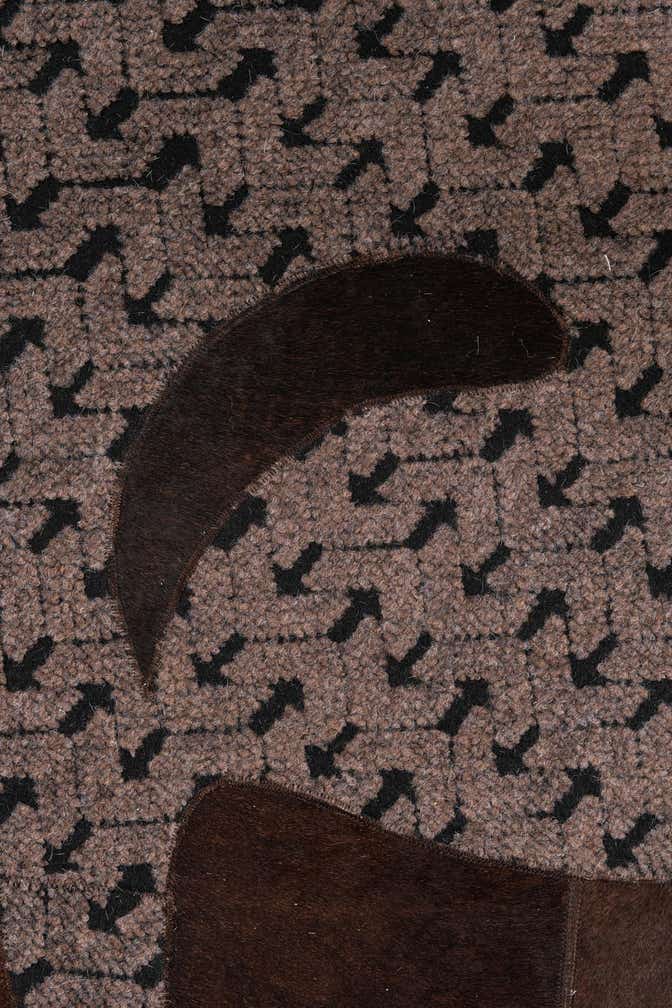 5' x 8' Cowhide Leather Rug