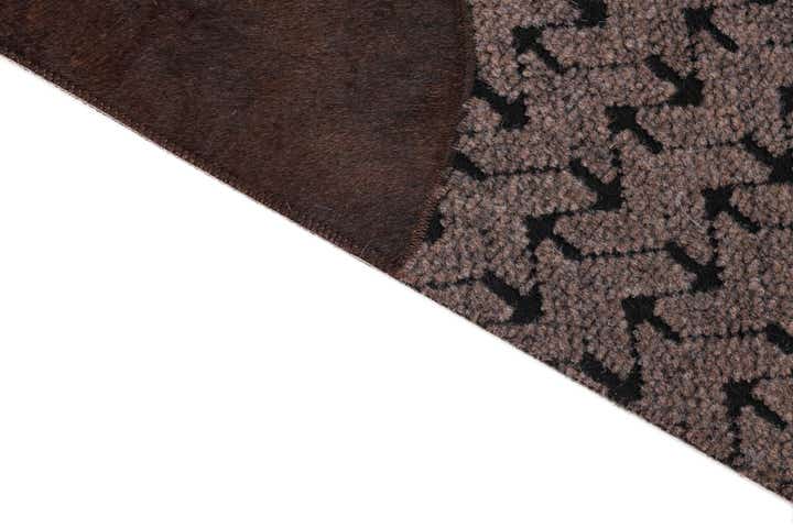 5' x 8' Cowhide Leather Rug