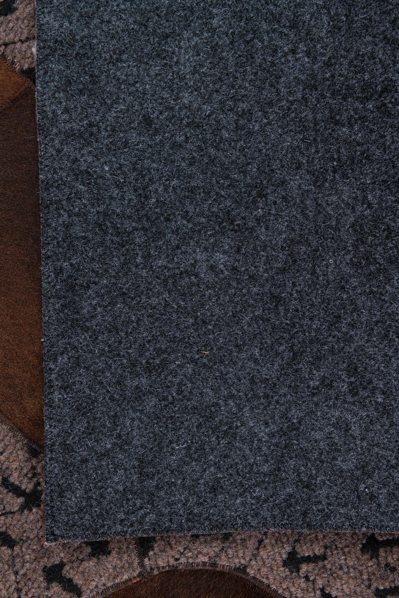 5' x 8' Cowhide Leather Rug