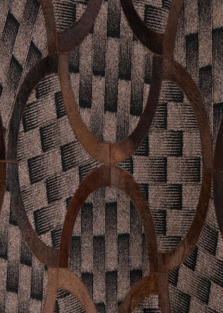 5' x 8' Cowhide Leather Rug
