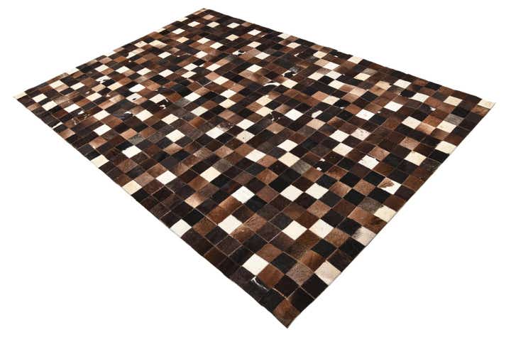 5' 5 x 7' 10 Cowhide Rug