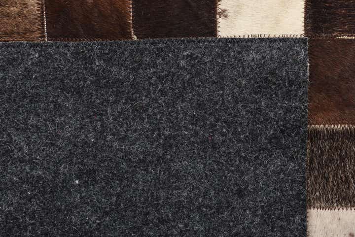 5' 5 x 7' 10 Cowhide Rug