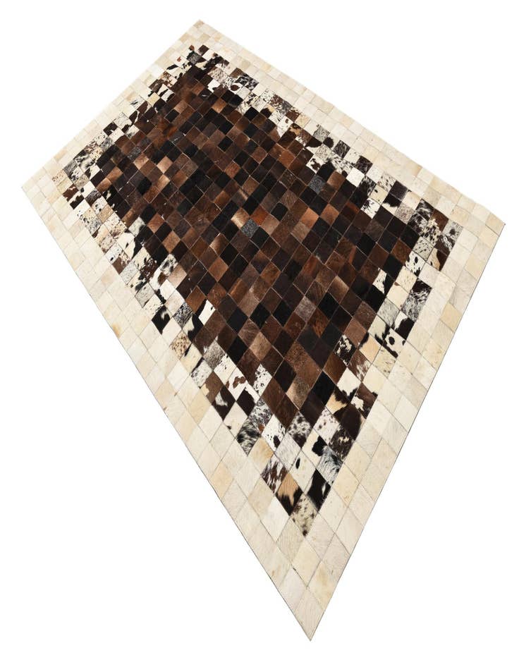 Detail image of 5' x 7' 10 Cowhide Rug