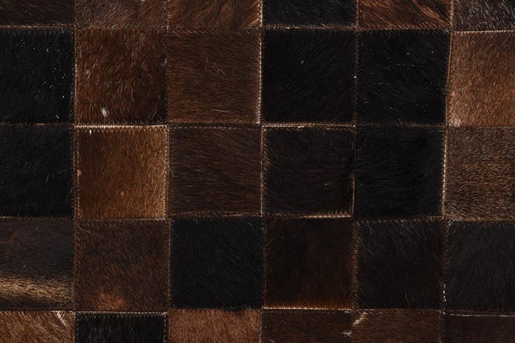 Detail image of 5' x 7' 10 Cowhide Rug
