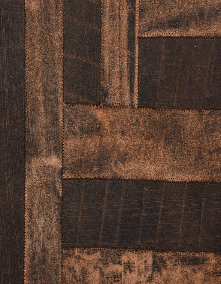 Detail image of 5' x 7' 10 Cowhide Rug
