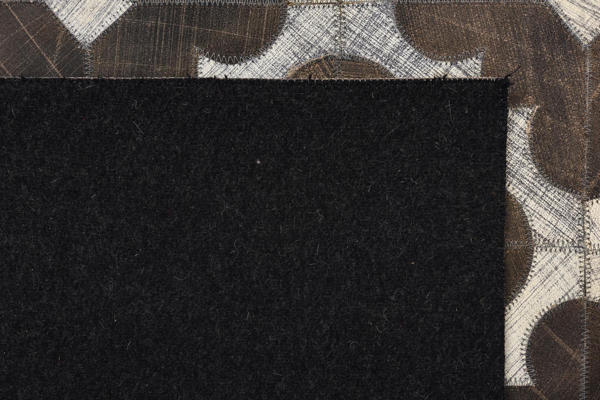 5' x 8' Cowhide Rug