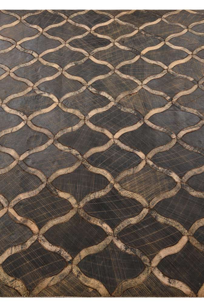 5' 2 x 8' Cowhide Rug