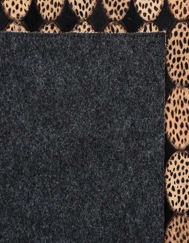 Detail image of 5' 3 x 7' 8 Cowhide Rug