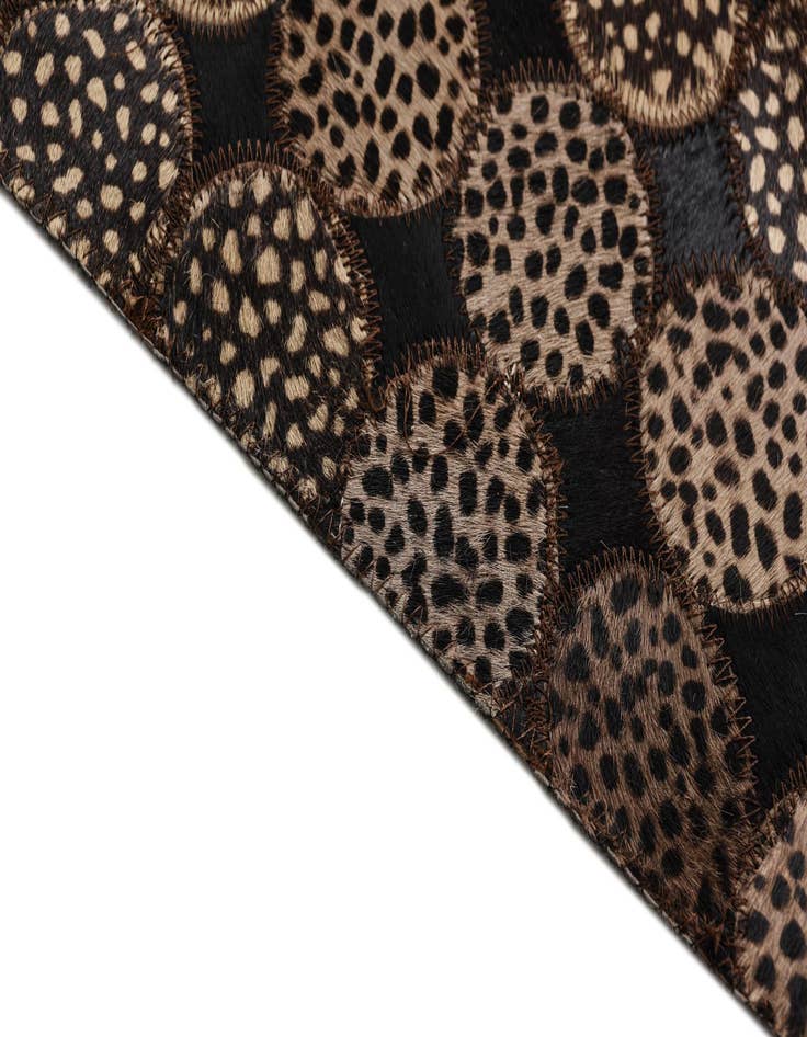 Detail image of 5' 2 x 7' 7 Cowhide Rug