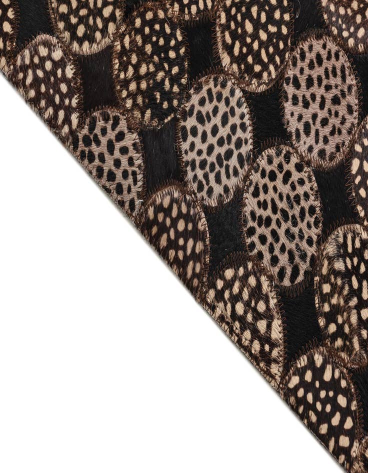 Detail image of 5' 3 x 7' 6 Cowhide Rug