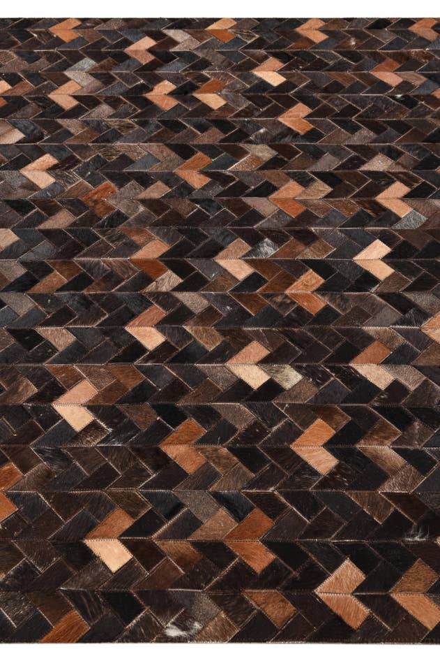 Detail image of 4' 8 x 6' 6 Cowhide Rug