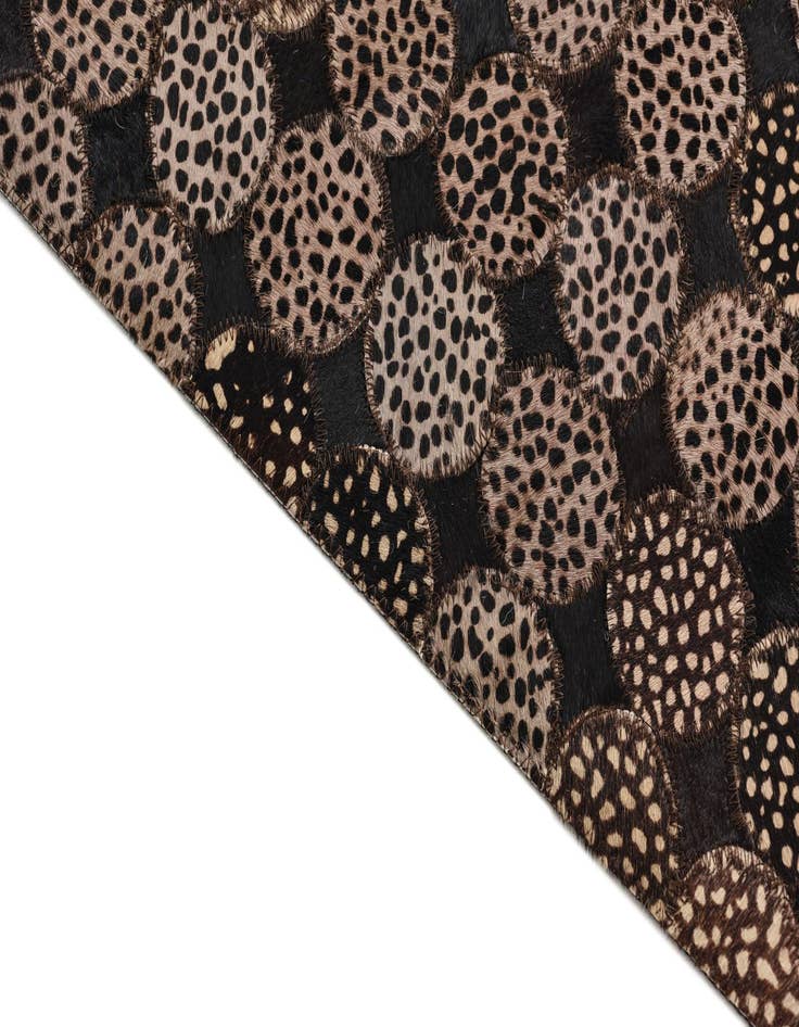 Detail image of 5' 1 x 7' 2 Cowhide Rug