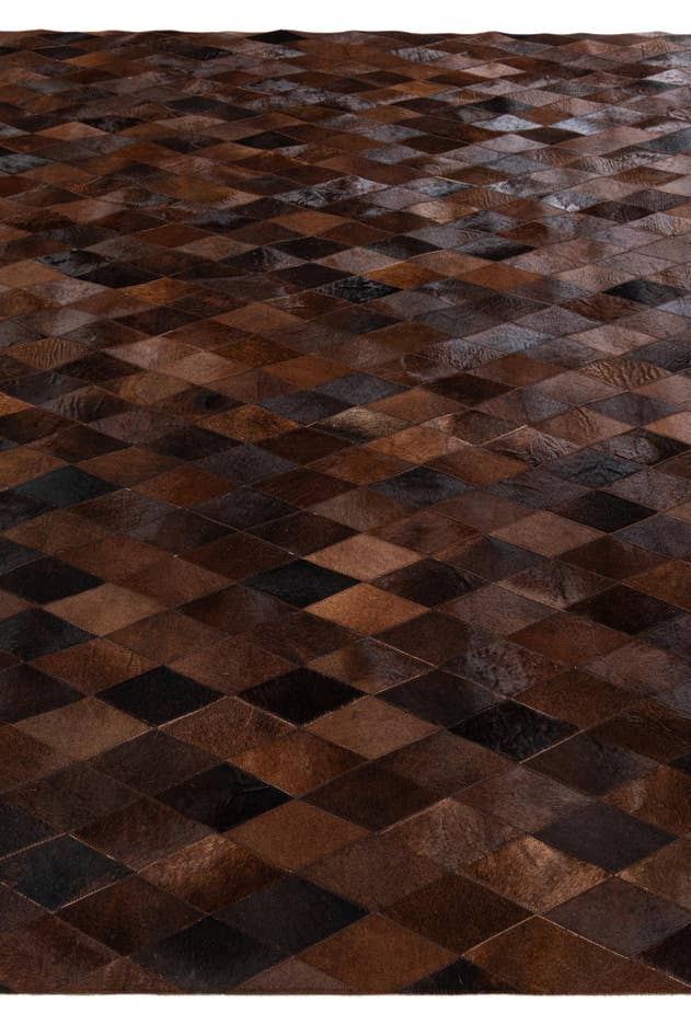 Detail image of 8' 1 x 10' 1 Cowhide Stocks Rug