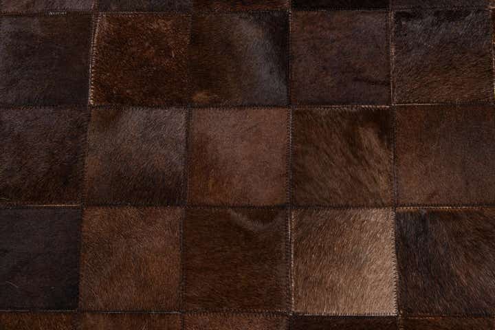 8' 1 x 10' Cowhide Stocks Rug