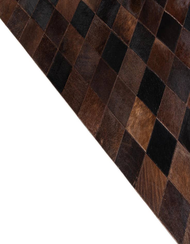 Detail image of 8' 1 x 10' 1 Cowhide Stocks Rug