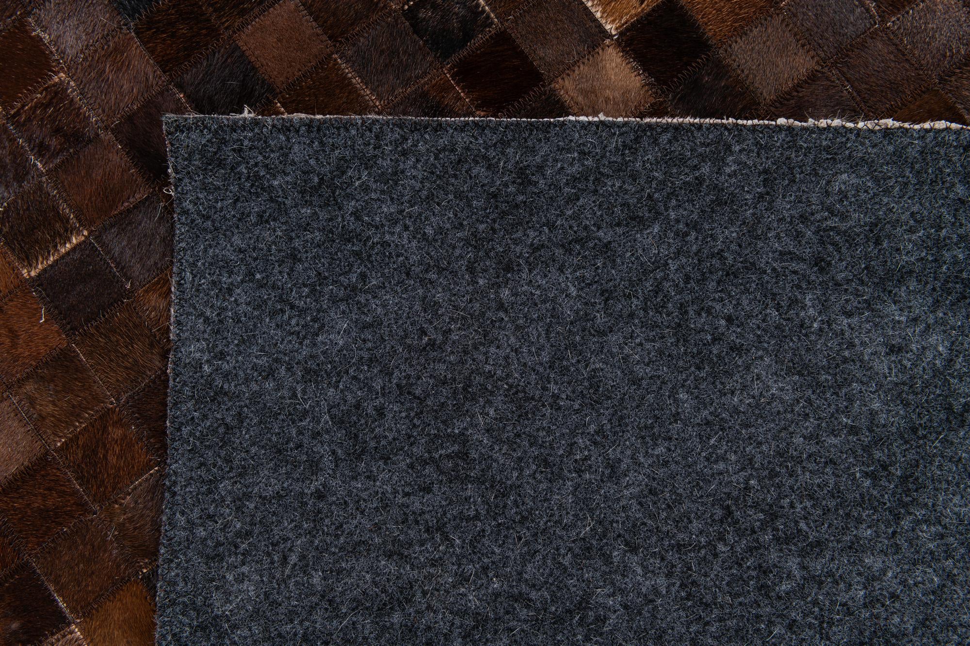 8' 1 x 10' Cowhide Stocks Rug