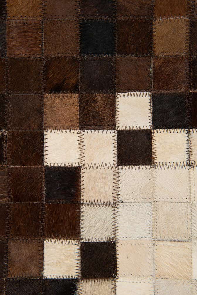 8' x 9' 10 Cowhide Stocks Rug