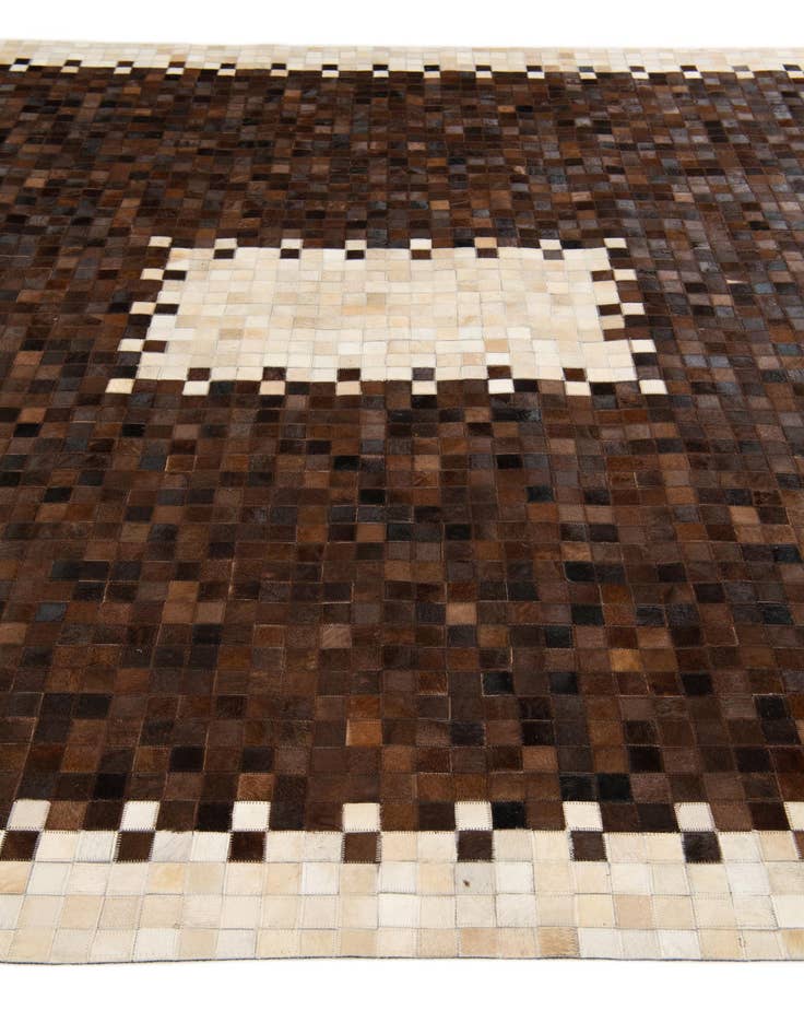Detail image of 8' x 9' 10 Cowhide Stocks Rug