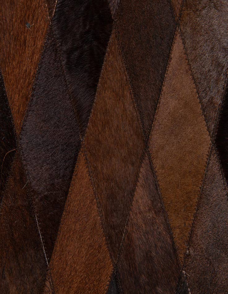 Detail image of 6' 6 x 9' 9 Cowhide Stocks Rug