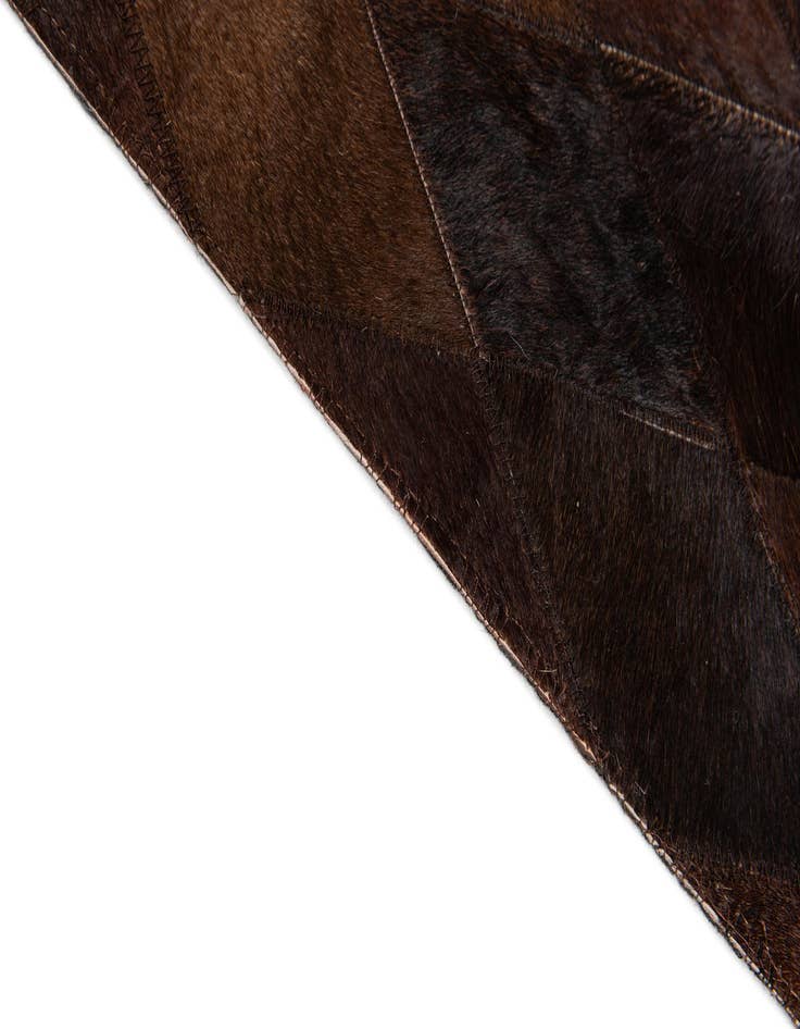 Detail image of 6' 6 x 9' 10 Cowhide Stocks Rug