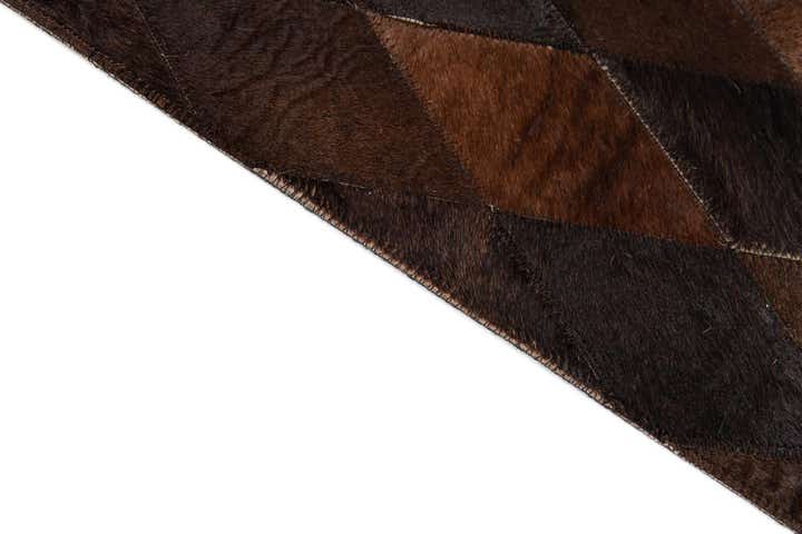 6' 7 x 9' 10 Cowhide Stocks Rug