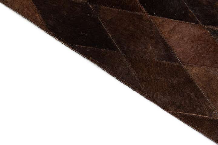 6' 7 x 9' 10 Cowhide Stocks Rug