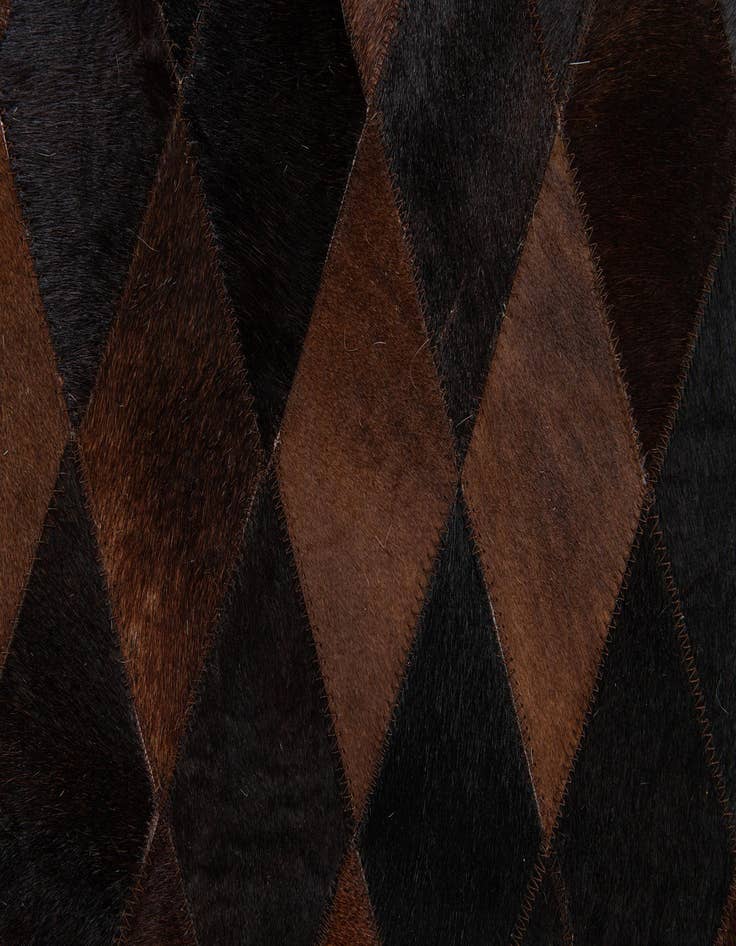 Detail image of 6' 6 x 9' 11 Cowhide Stocks Rug