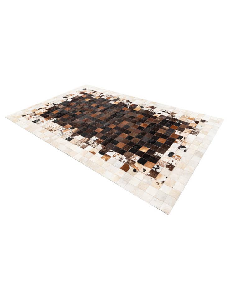 Detail image of 5' x 7' 11 Cowhide Stocks Rug