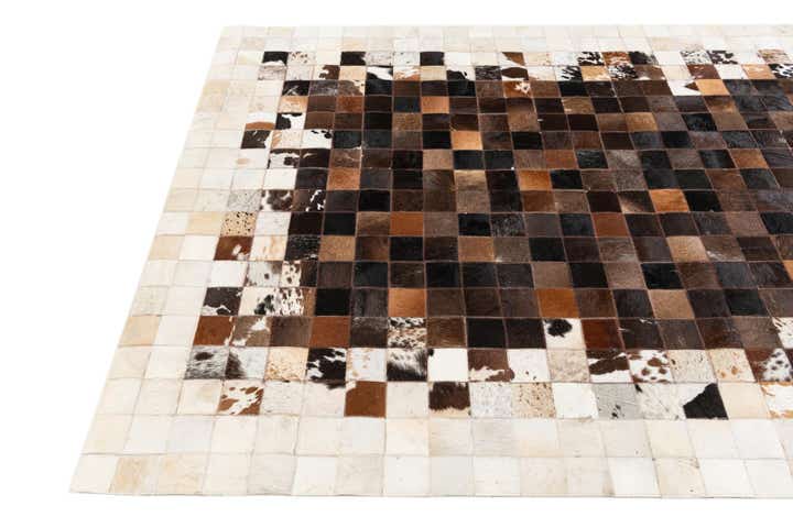 5' 2 x 8' Cowhide Stocks Rug