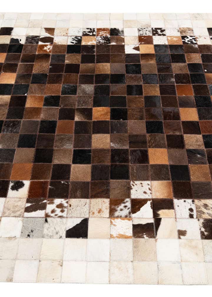 5' 2 x 8' Cowhide Stocks Rug