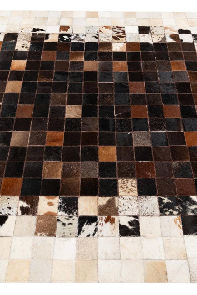 Detail image of 5' x 7' 11 Cowhide Stocks Rug