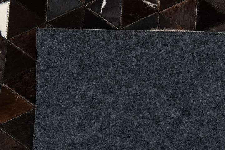 5' 1 x 7' 11 Cowhide Stocks Rug