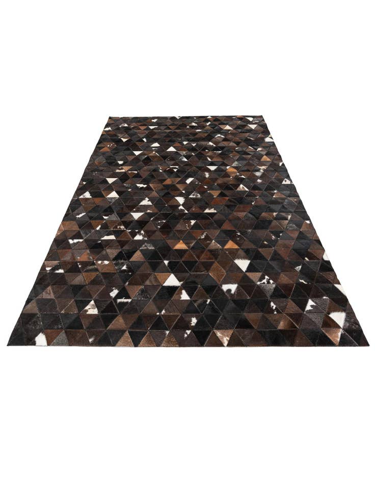 Detail image of 5' x 7' 10 Cowhide Stocks Rug