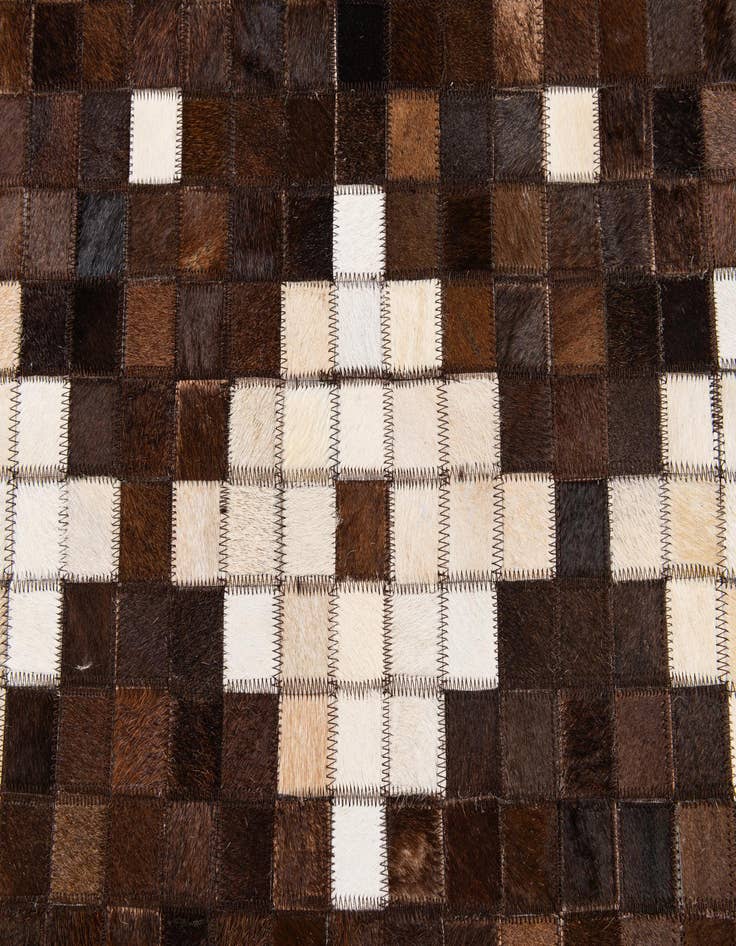 Detail image of 5' 1 x 7' 11 Cowhide Stocks Rug