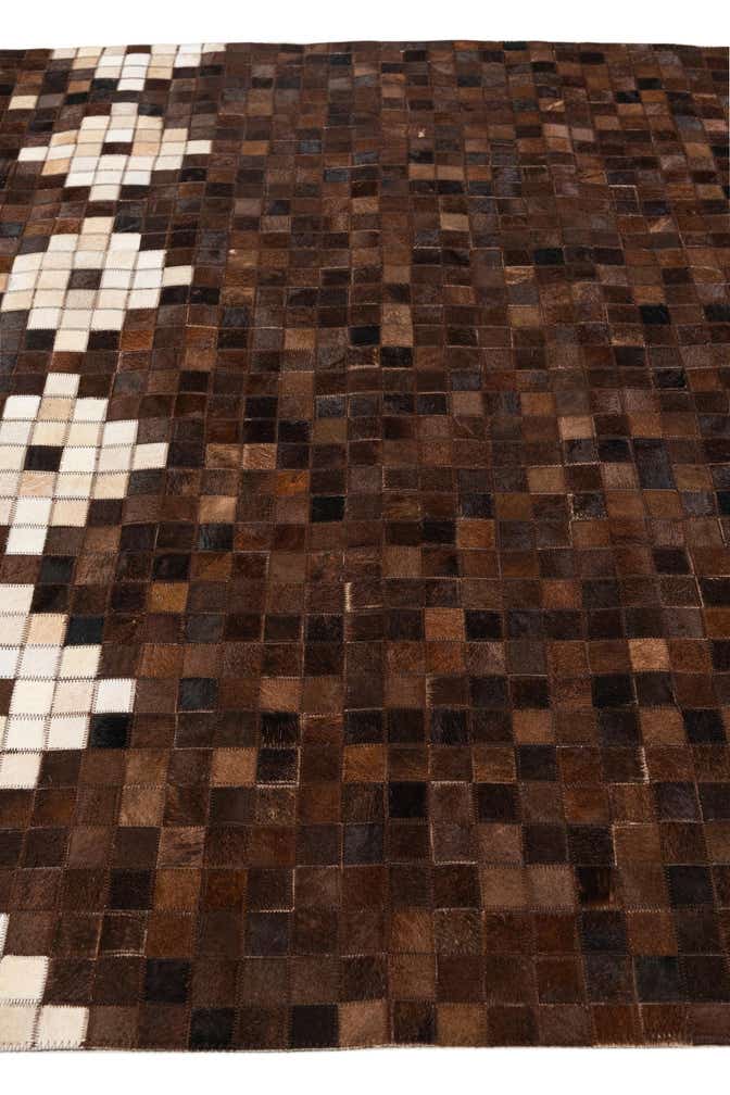 5' 2 x 8' Cowhide Stocks Rug
