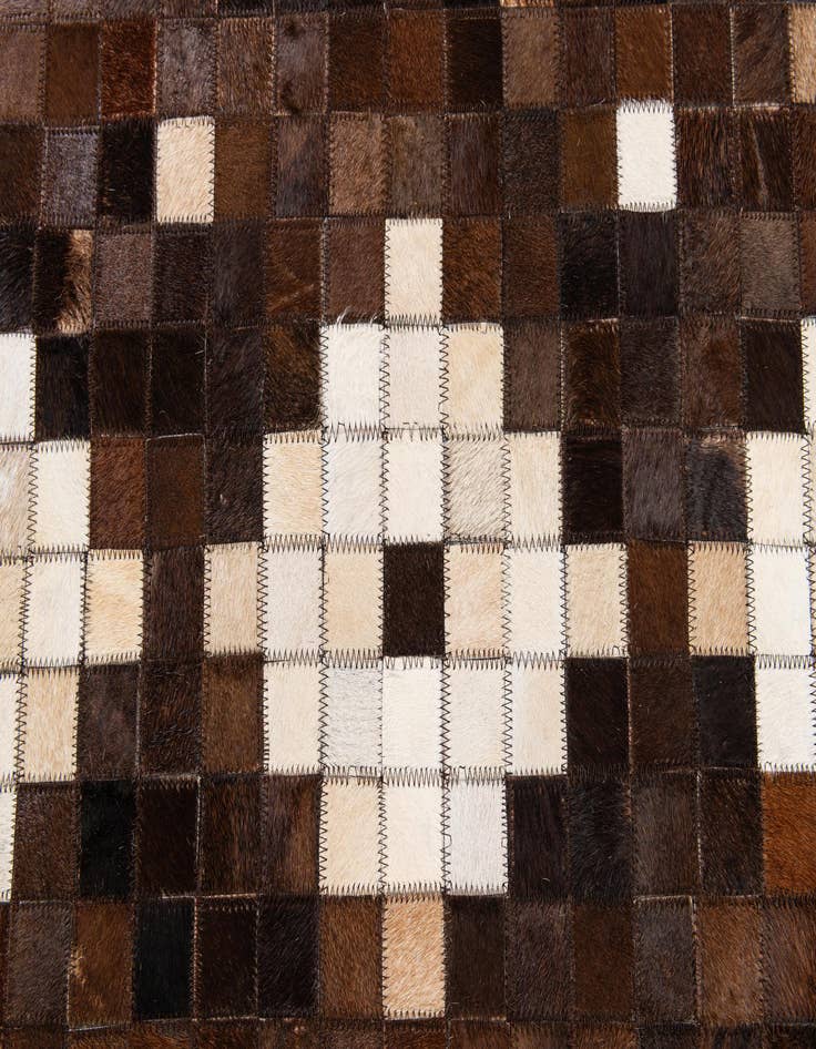 Detail image of 5' 1 x 7' 11 Cowhide Stocks Rug