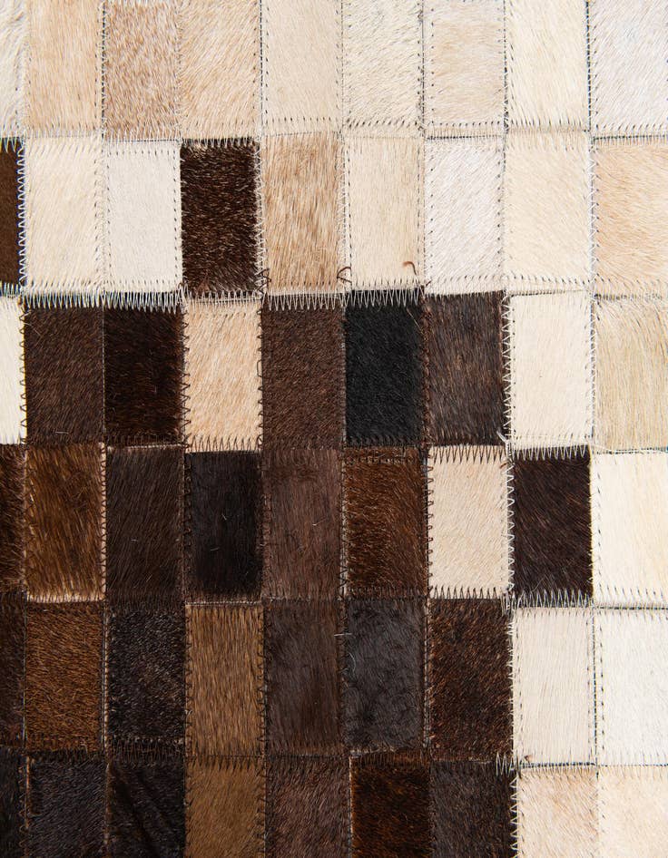 Detail image of 5' 1 x 7' 10 Cowhide Stocks Rug