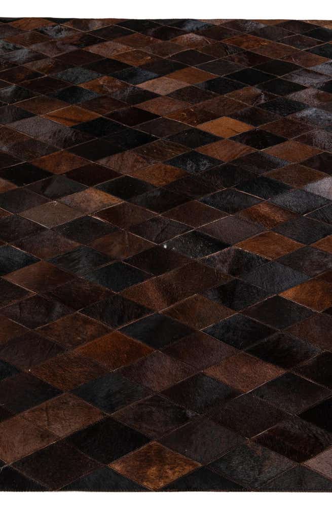 5' 2 x 8' Cowhide Stocks Rug