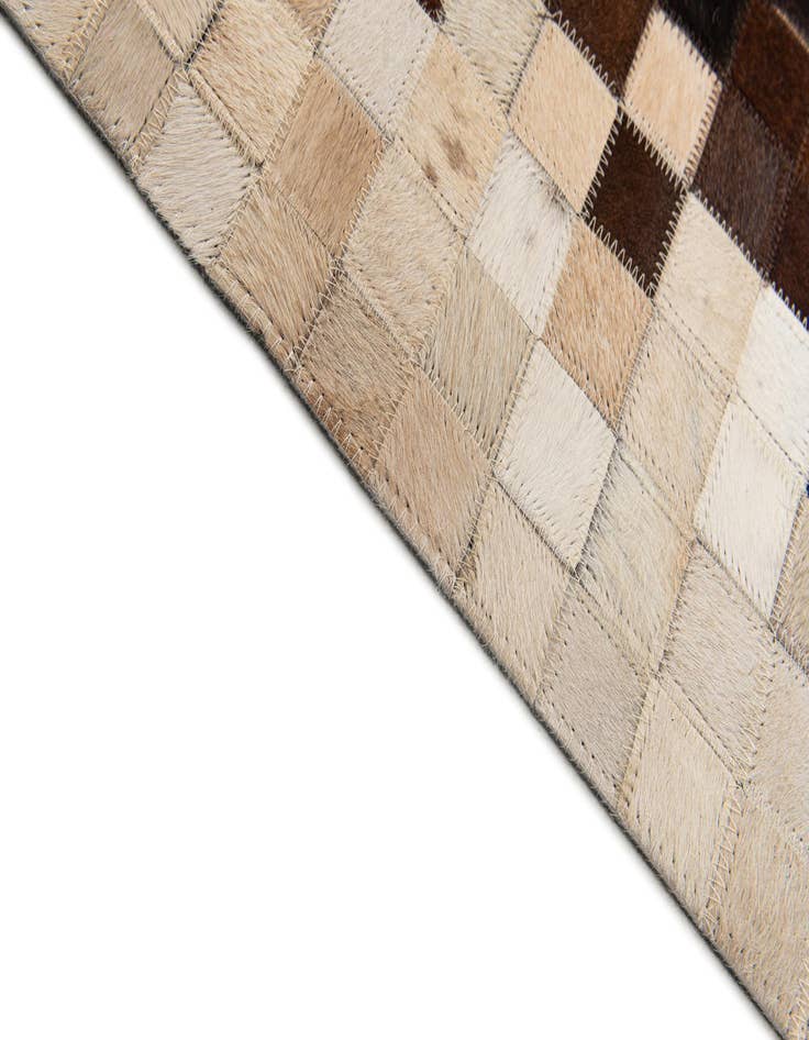 Detail image of 5' 1 x 7' 11 Cowhide Stocks Rug