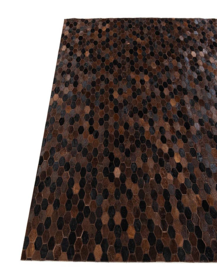 Detail image of 5' x 7' 11 Cowhide Stocks Rug