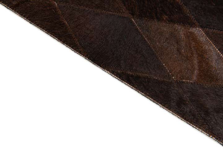 5' x 8' Cowhide Stocks Rug