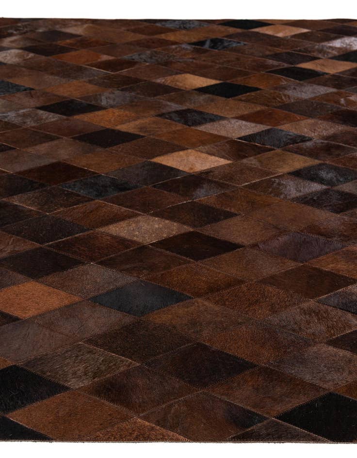 Detail image of 5' x 7' 11 Cowhide Stocks Rug